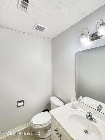 113 Twin Oaks Drive, Brandon, MS 39047