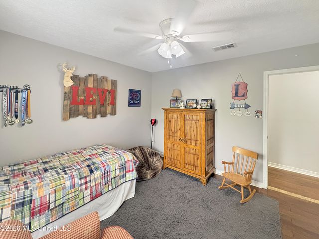 113 Twin Oaks Drive, Brandon, MS 39047