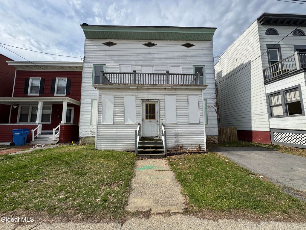 530 Yates Street, Albany, NY 12208