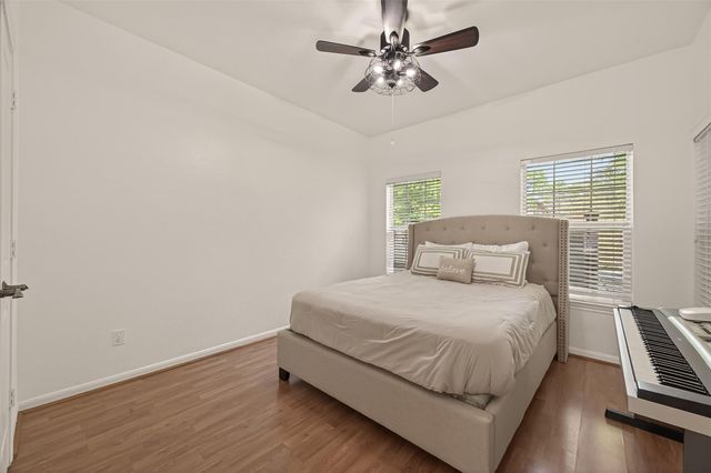 614 Nautilus Street, Crosby, TX 77532