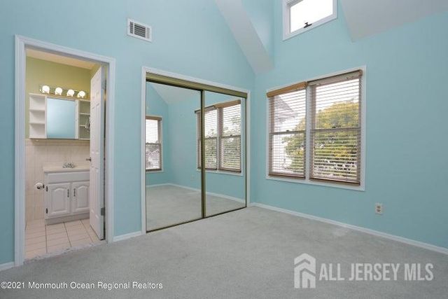 100 1st Street 11, Keyport, NJ 07735
