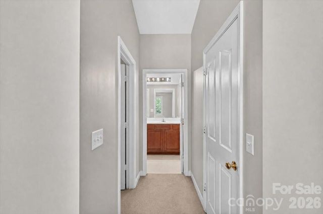 11232 Hyde Pointe Court, Charlotte, NC 28262