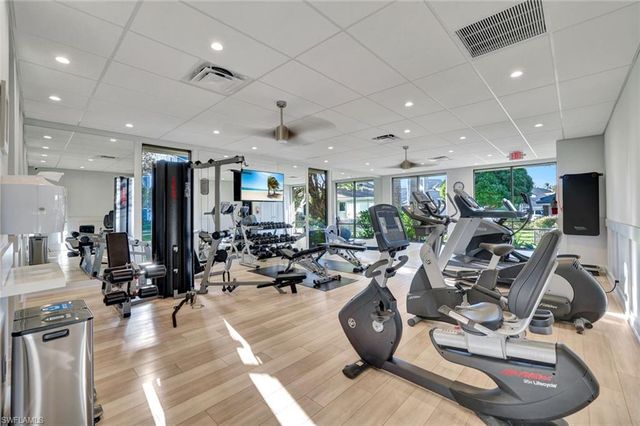 555 Park Shore DR # B503, Naples, FL 34103