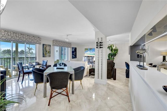 555 Park Shore DR # B503, Naples, FL 34103