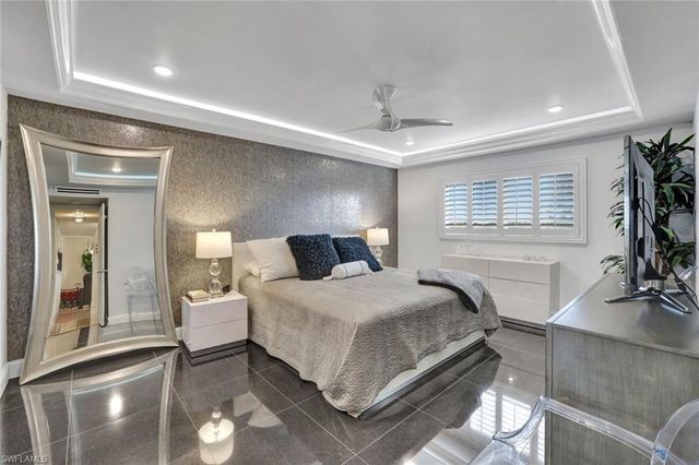 555 Park Shore DR # B503, Naples, FL 34103