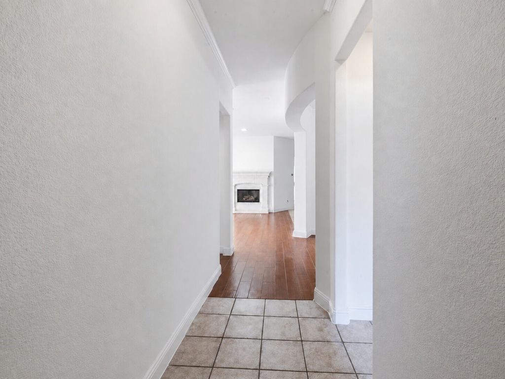 722 Arbol, Irving, TX 75039 — photo 5