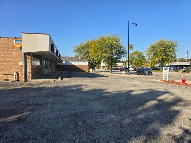 9232 Waukegan Road, Morton Grove, IL 60053