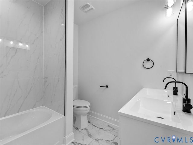 5500 Hemlock Rd, Quinton, VA 23141