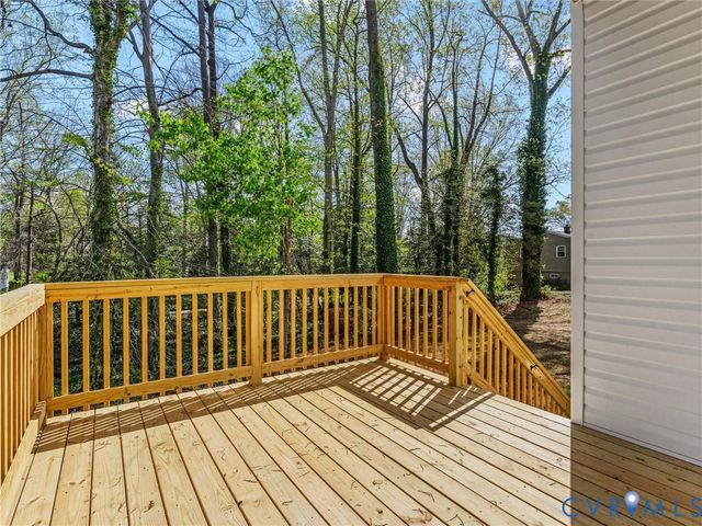 5500 Hemlock Rd, Quinton, VA 23141