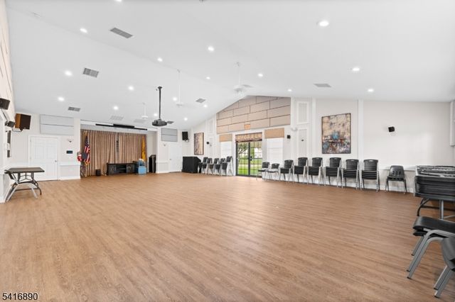 29 Stafford Ln, White Twp., NJ 07823