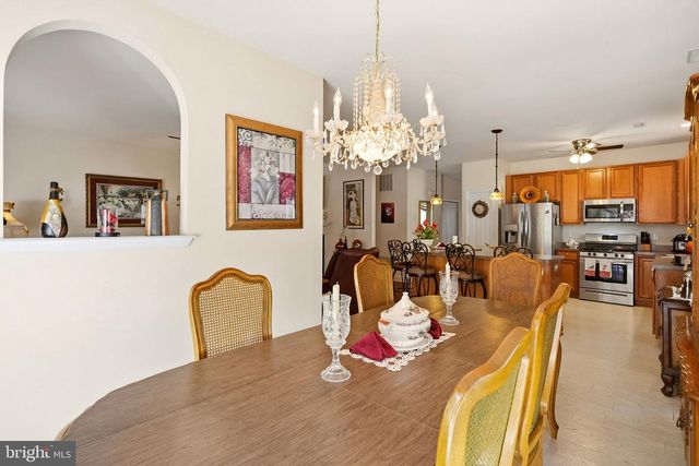 10 JUNE ANN DR, Clayton, NJ 08312