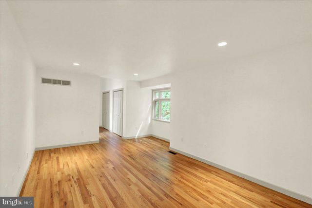 8 WYNDHAM HILL DR, Reading, PA 19606
