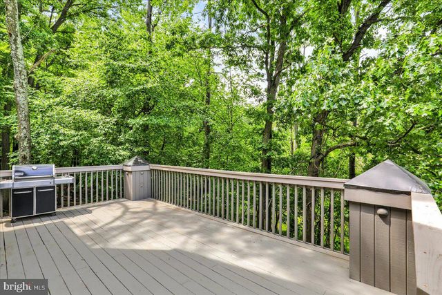 8 WYNDHAM HILL DR, Reading, PA 19606