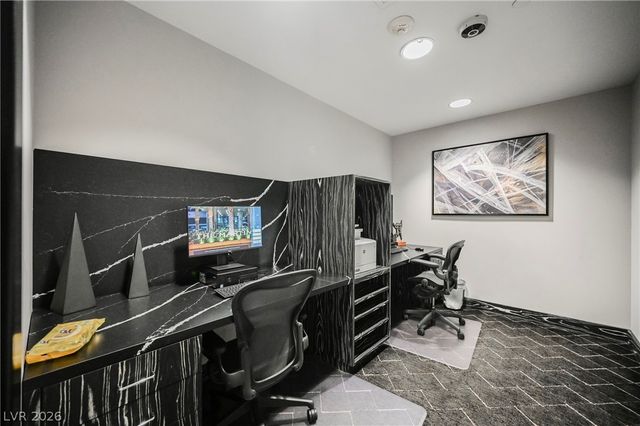 4471 Dean Martin Drive 810, Las Vegas, NV 89103