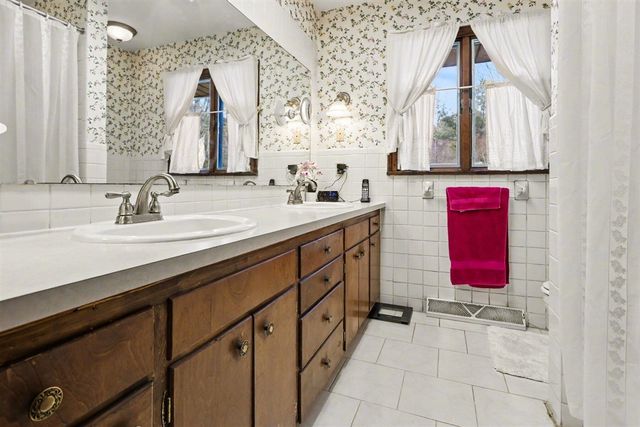 55835 Davis Lane, Dowagiac, MI 49047