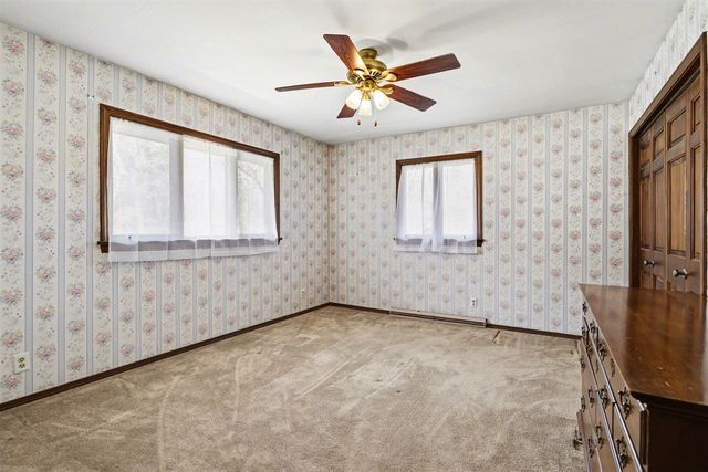 55835 Davis Lane, Dowagiac, MI 49047