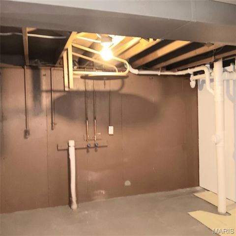 3406 Saint Thomas More Place, Bel Ridge, MO 63121