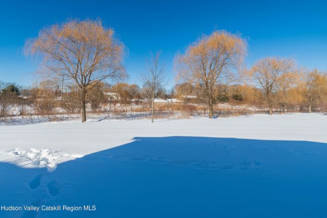 363 Ivy Trail, Rhinebeck, NY 12572