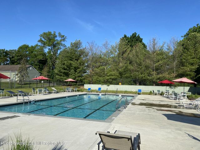 363 Ivy Trail, Rhinebeck, NY 12572