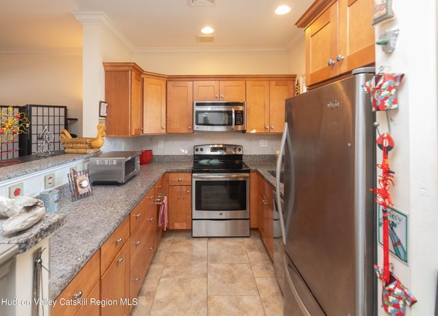 363 Ivy Trail, Rhinebeck, NY 12572