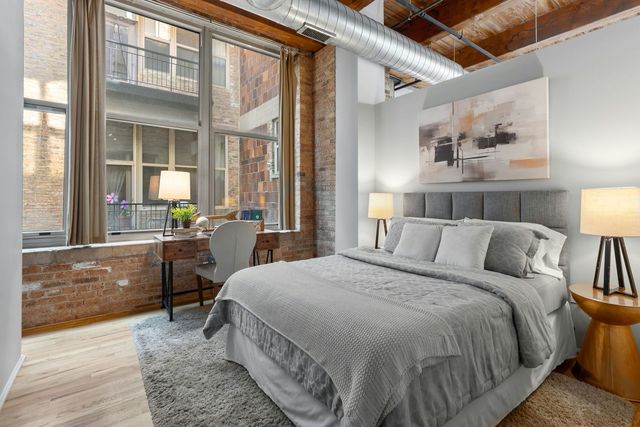 1500 W Monroe Street 413, Chicago, IL 60607