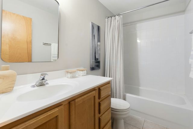 1500 W Monroe Street 413, Chicago, IL 60607