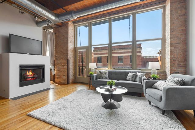 1500 W Monroe Street 413, Chicago, IL 60607
