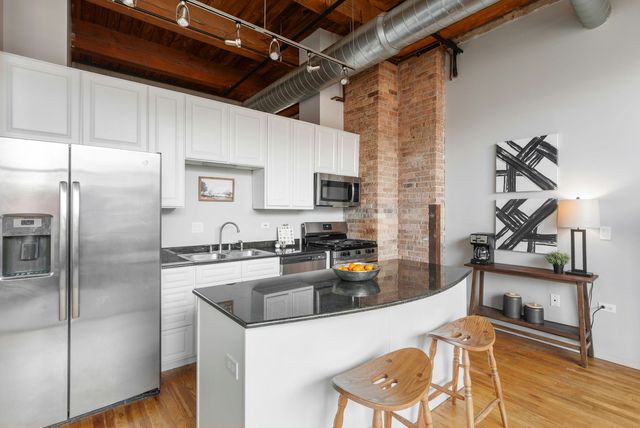 1500 W Monroe Street 413, Chicago, IL 60607