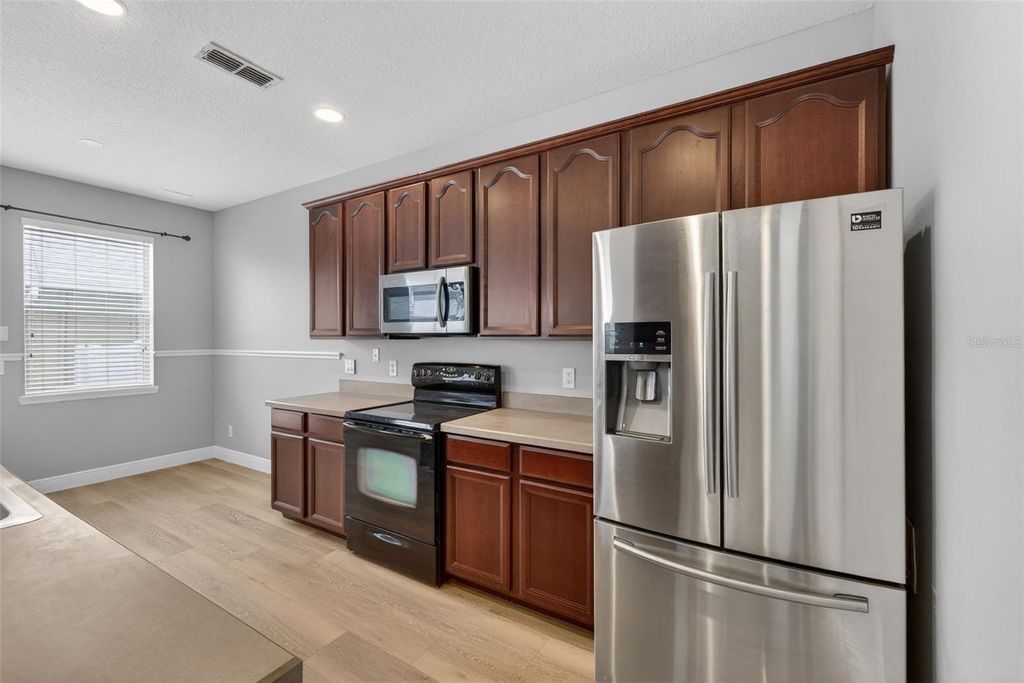 Image 39 of property listing at 2311 J LAWSON BOULEVARD, Orlando, FL 32824