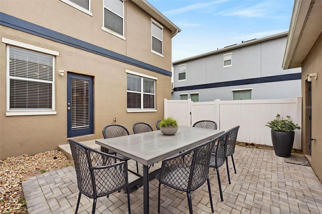 Image 85 of property listing at 2311 J LAWSON BOULEVARD, Orlando, FL 32824