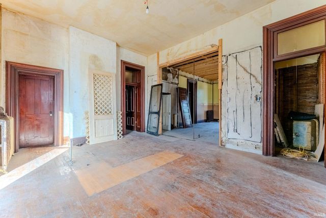 218 E Main Street, Wabash, IN 46992