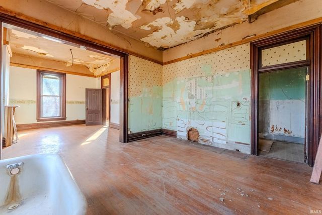 218 E Main Street, Wabash, IN 46992