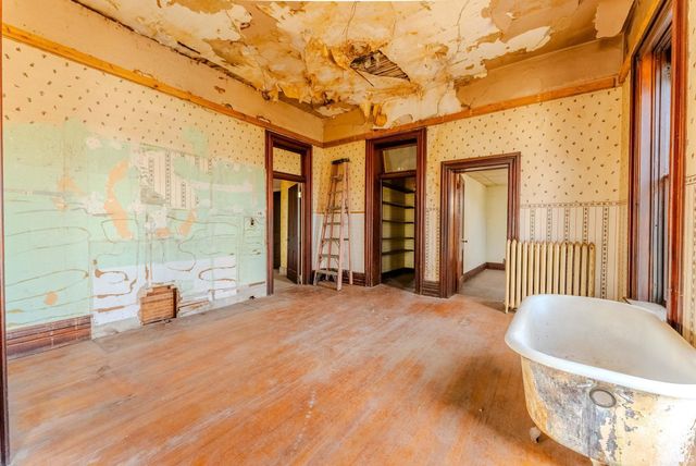 218 E Main Street, Wabash, IN 46992