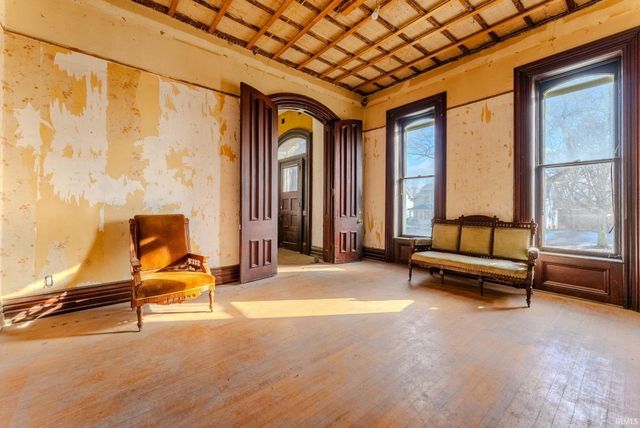 218 E Main Street, Wabash, IN 46992