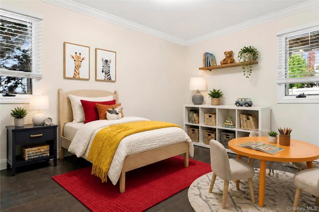 1328 Park Street, Atlantic Beach, NY 11509