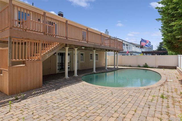 1328 Park Street, Atlantic Beach, NY 11509