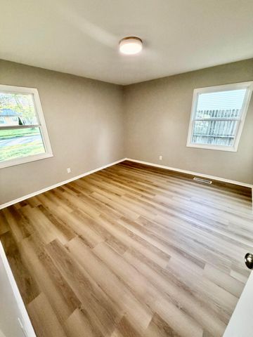 912 Sunview Road, Reynoldsburg, OH 43068