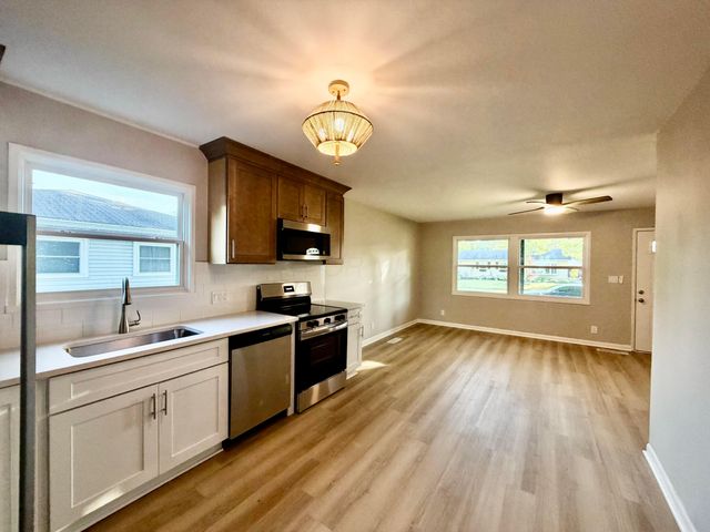 912 Sunview Road, Reynoldsburg, OH 43068