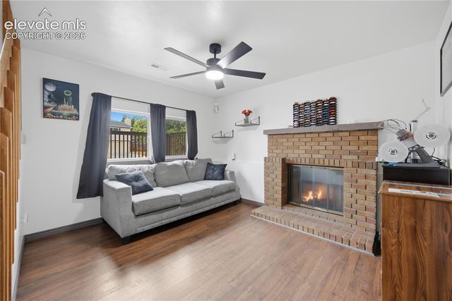 2025 Heathercrest Drive, Colorado Springs, CO 80915