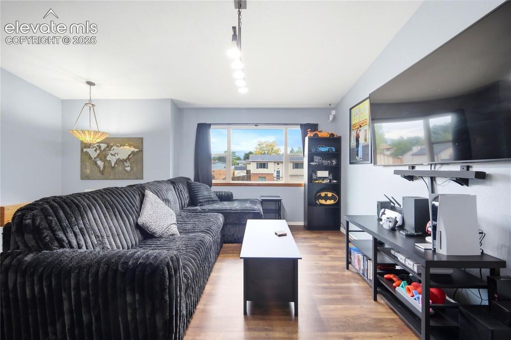 2025 Heathercrest Drive, Colorado Springs, CO 80915 — photo 5