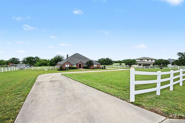 13901 Northwest Court, Haslet, TX 76052