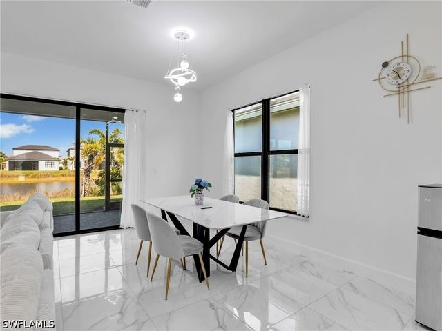 20329 Fair Oak LN, Estero, FL 33928
