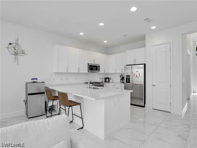 20329 Fair Oak LN, Estero, FL 33928