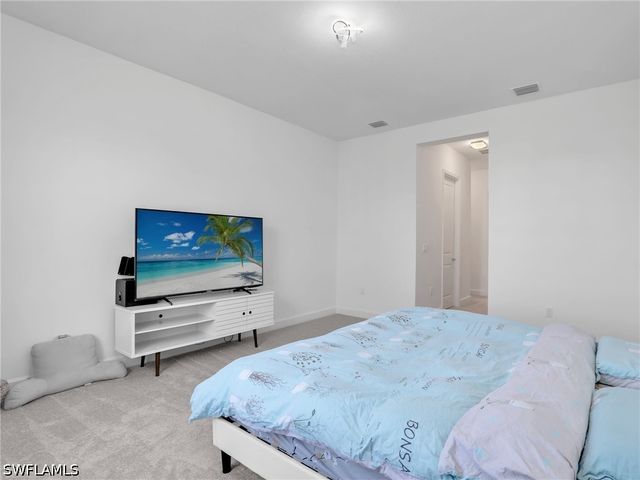 20329 Fair Oak LN, Estero, FL 33928