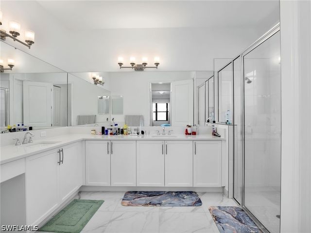 20329 Fair Oak LN, Estero, FL 33928