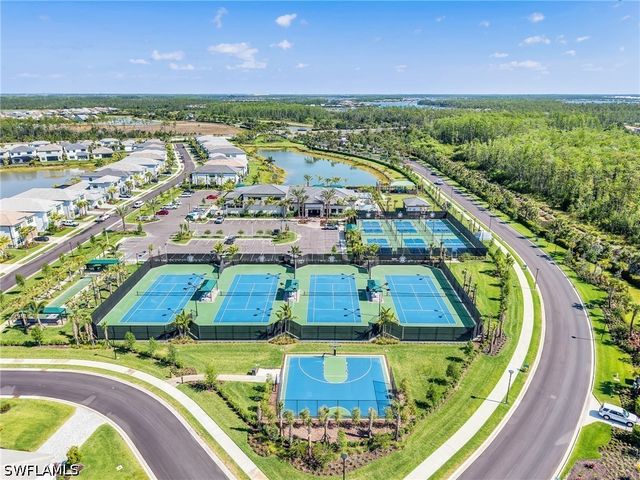 20329 Fair Oak LN, Estero, FL 33928