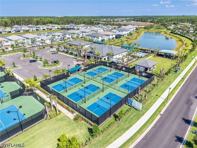 20329 Fair Oak LN, Estero, FL 33928