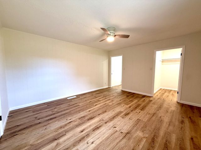 869 County Road 45, Headland, AL 36345