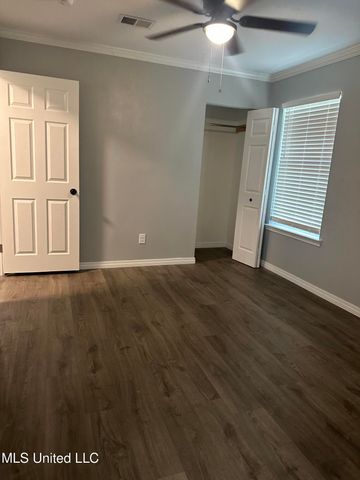 1113 Beach Avenue, Gulfport, MS 39501