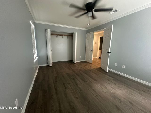 1113 Beach Avenue, Gulfport, MS 39501